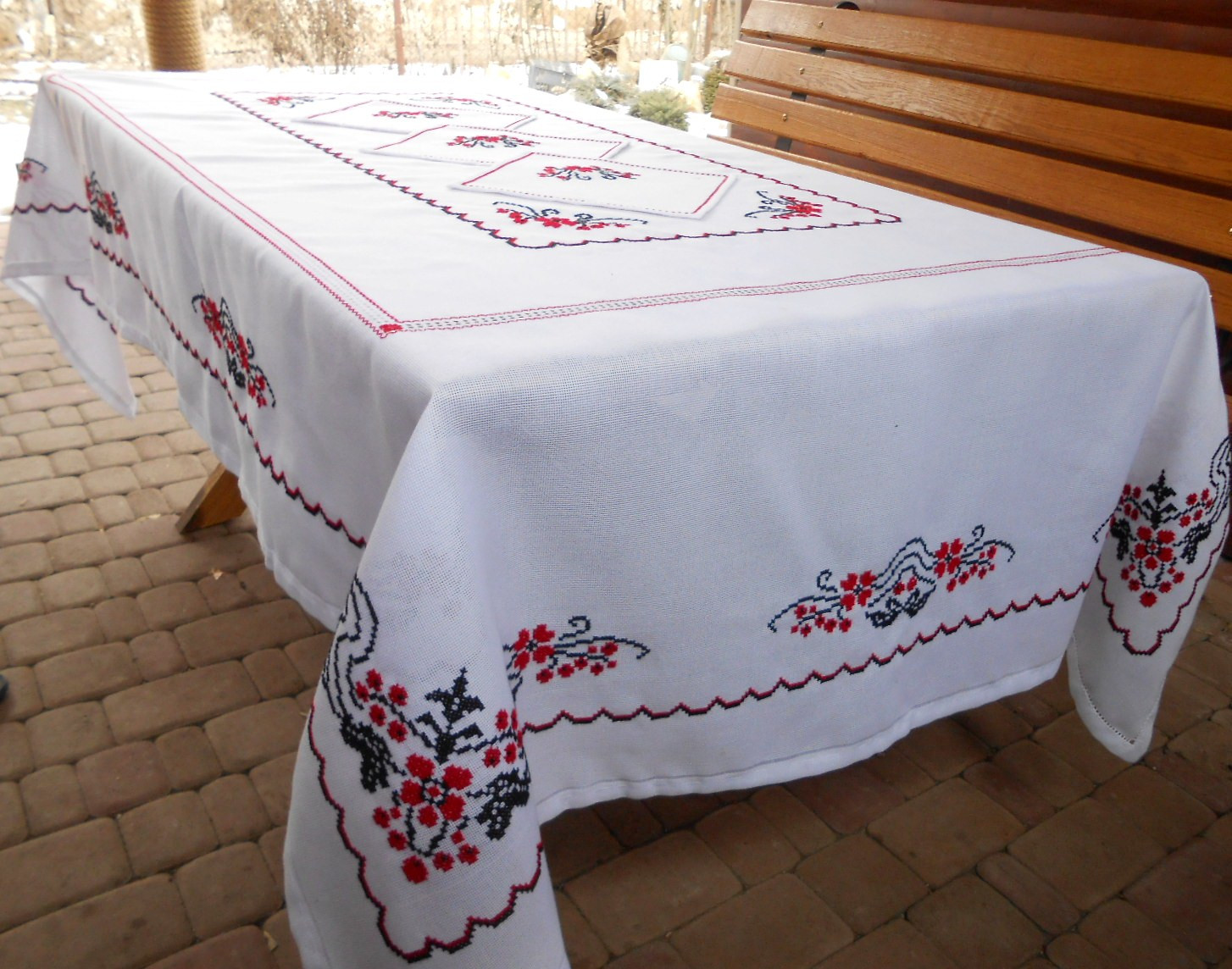Белорусские скатерти с вышивкой