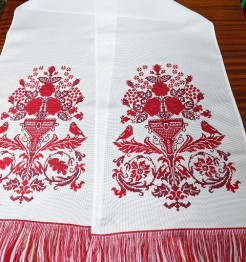 Свадебный вышитый рушник Букет счастья